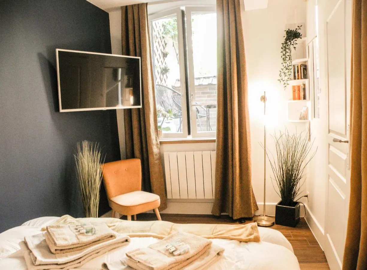 Apartment Le Petit Canut - Lyon Centre Avec Terrasse - Majord'Home