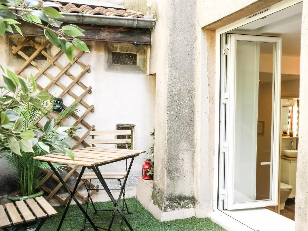 Le Petit Canut - Lyon Centre Avec Terrasse - Majord'Home Apartment